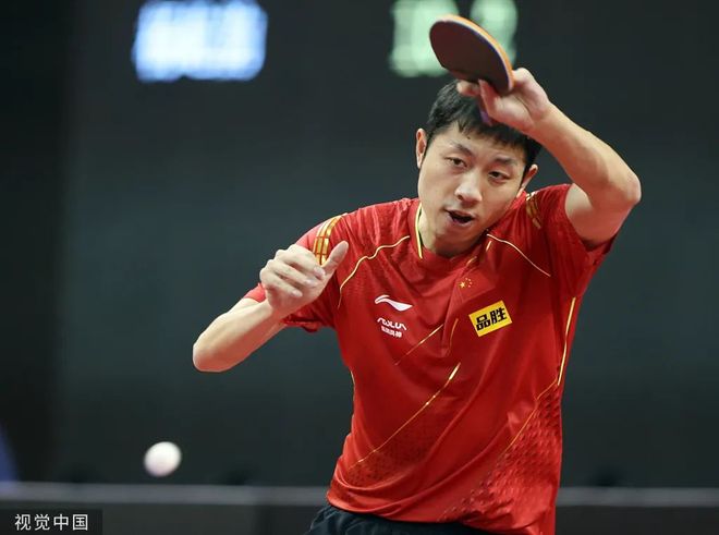 限制的全球 限制的全球