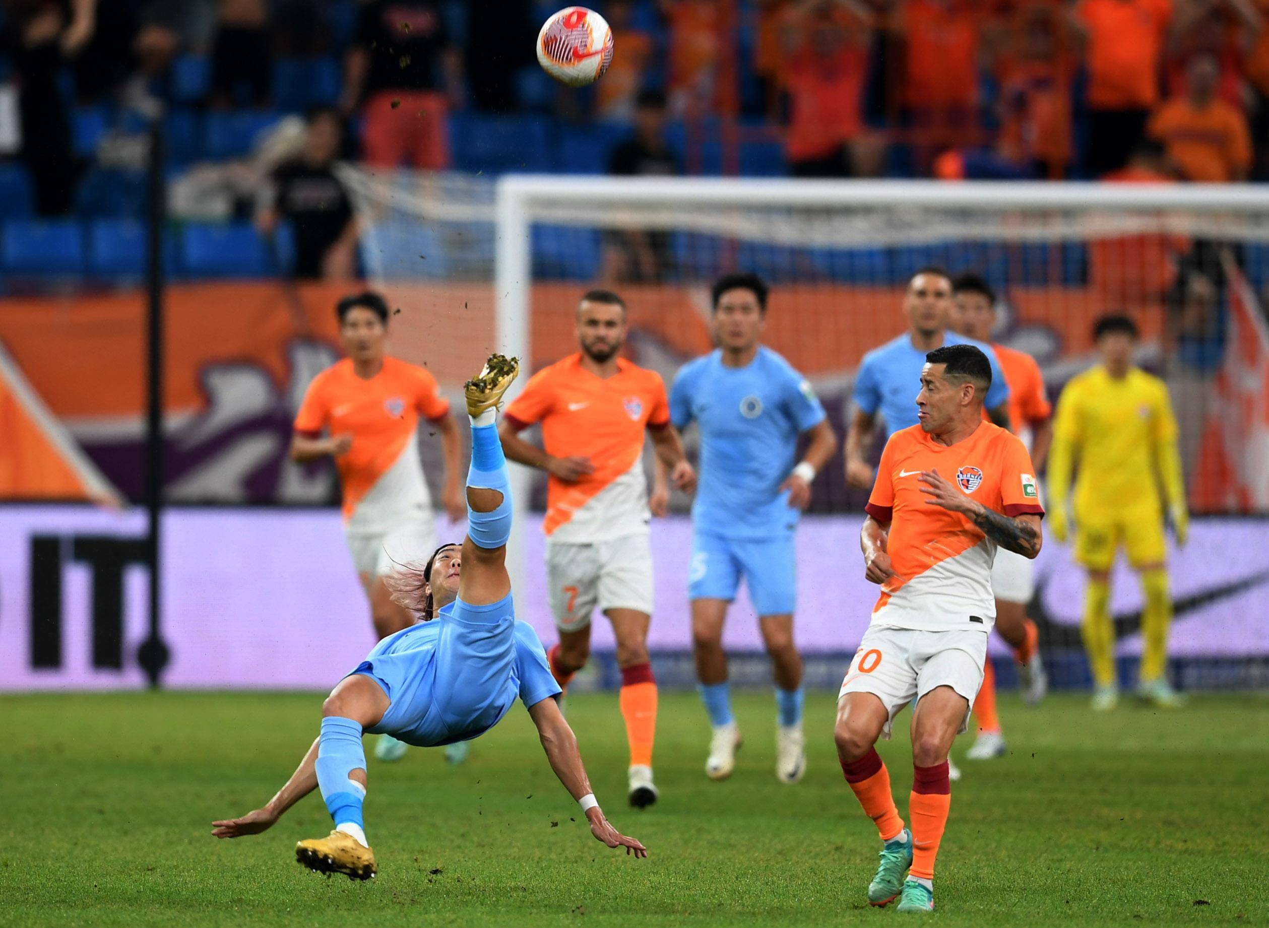 长春亚泰的 长春亚泰的